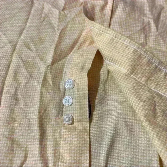 Vintage 90’s Tommy Hilfiger Men's Yellow Plaid Size L Long Sleeve Button Down - Picture 3 of 11